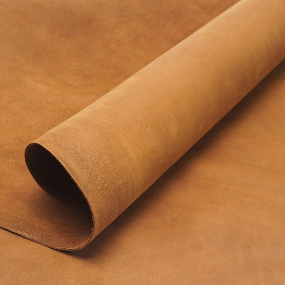 PHNX.SLC.default.jpg Phenix 1886 Oil Tan Sides Image