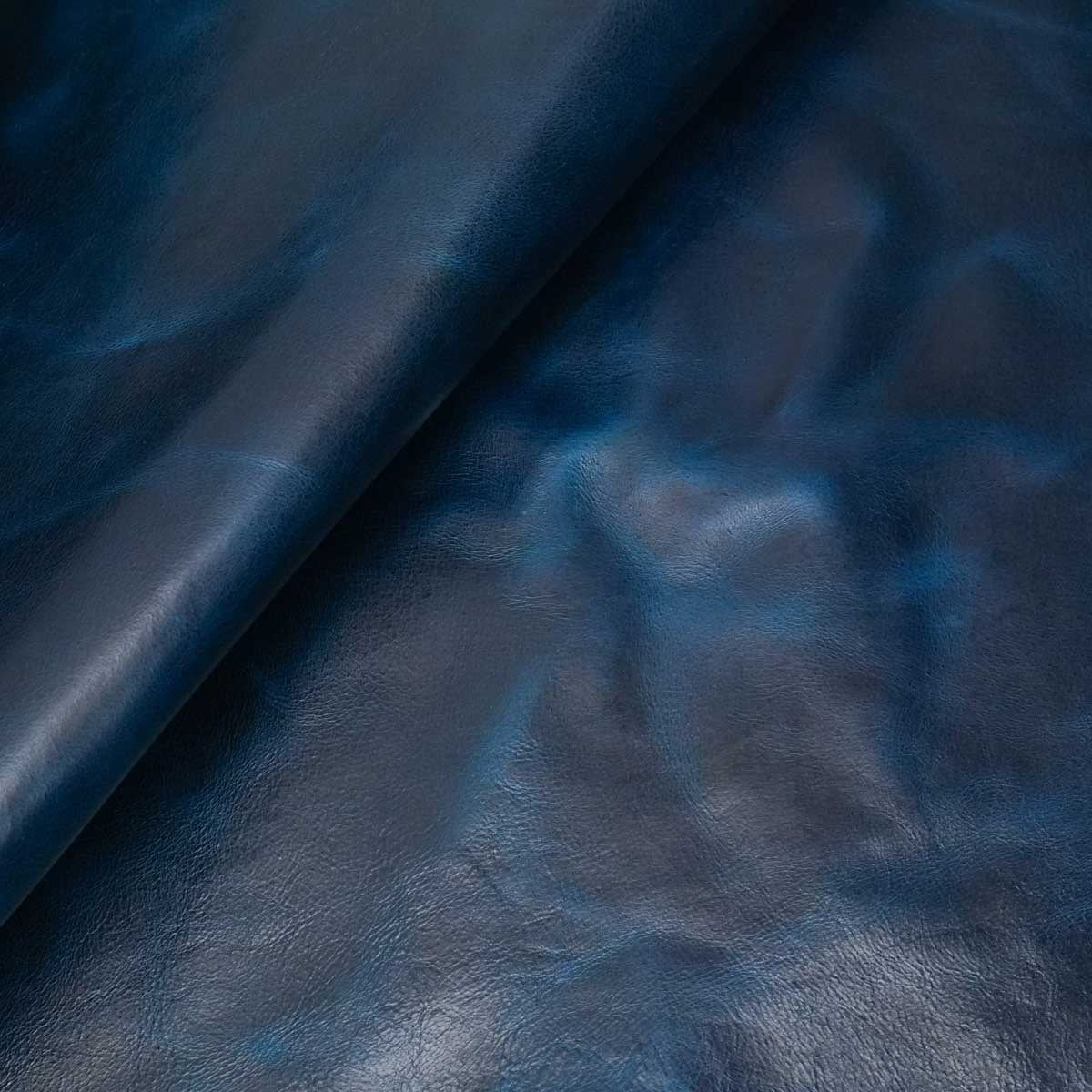 WCB.Blue.01.jpg Waxy Crunch Buffalo Image