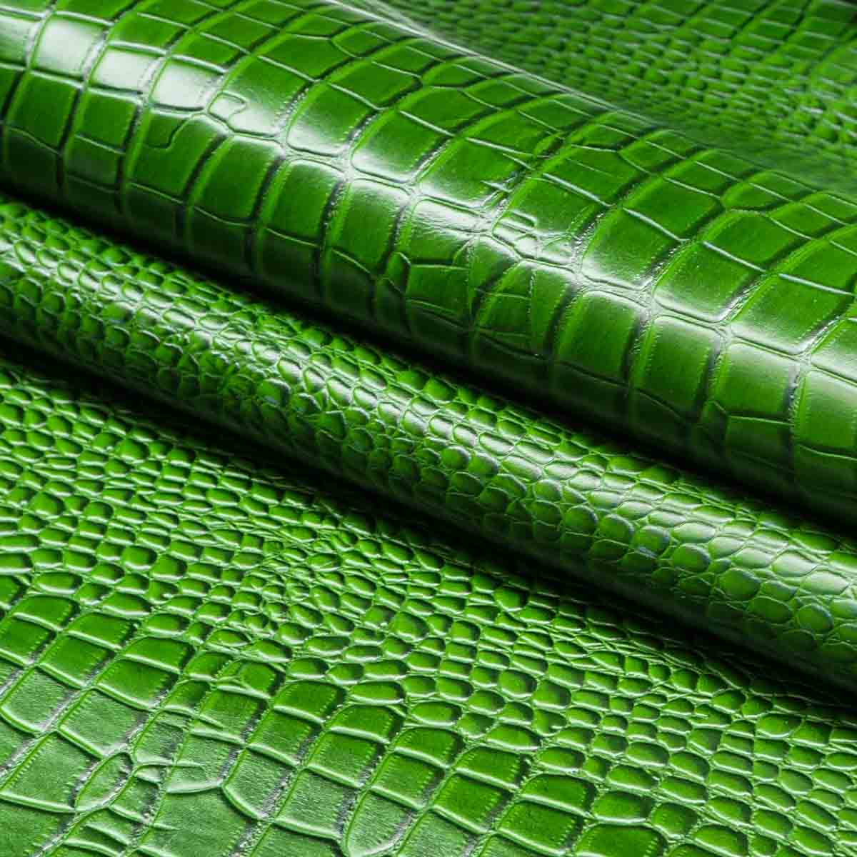 Waxy Croco Print Buffalo