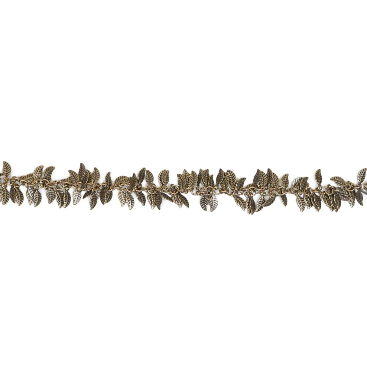 222-392.SLC.1.jpg Antique Brass Leaf Chain by the inch Image