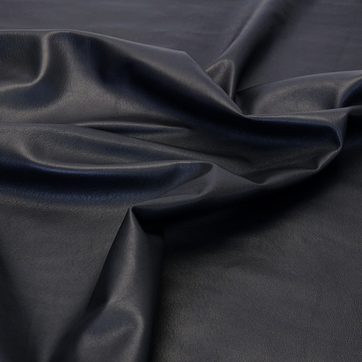 SLS.Black.04.jpg Sofistic Lambskin Image