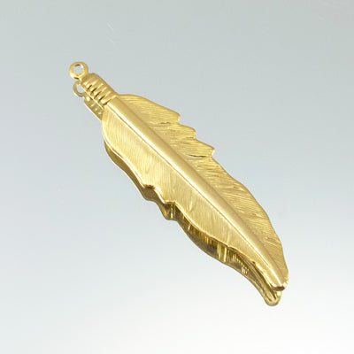 222-7608.SLC.jpg Large Feather Charm - Gold Plate Image