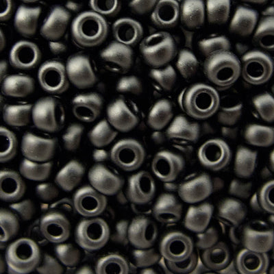 45-894012.SLC.jpg 8/0 Seed Beads - Matte Black 22g Image