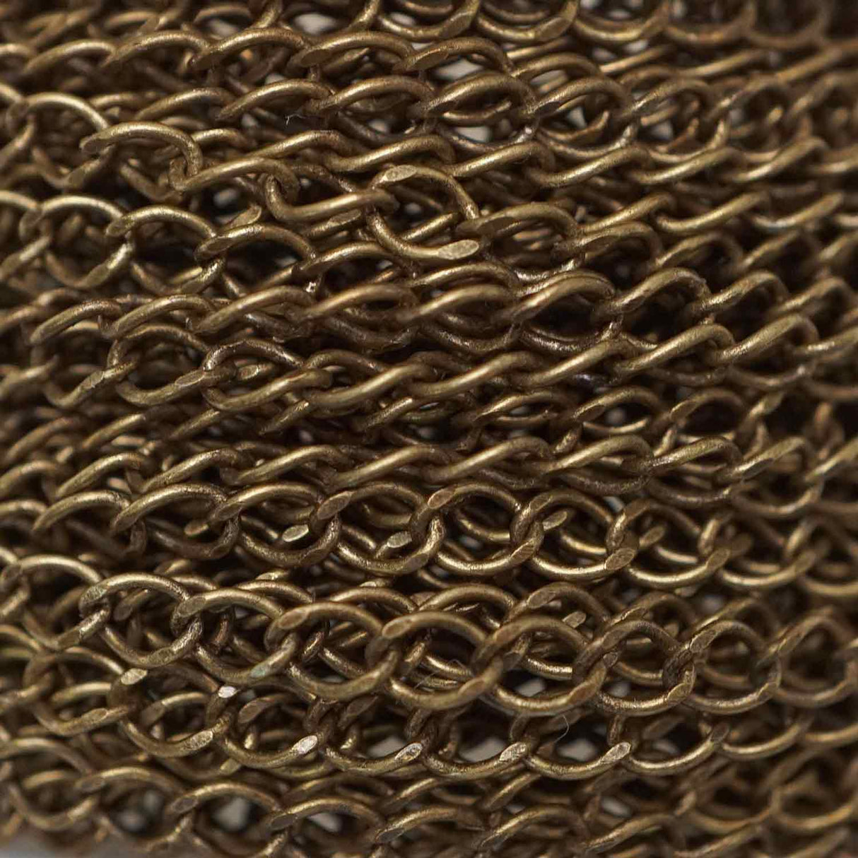 222-440.SLC.02.jpg 4mm Curb Chain - Antique Brass Ft Image