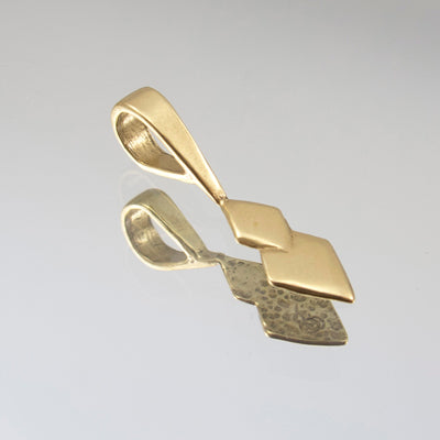 289-1263127.SLC.jpg BailGlue-onDiamondAB Image