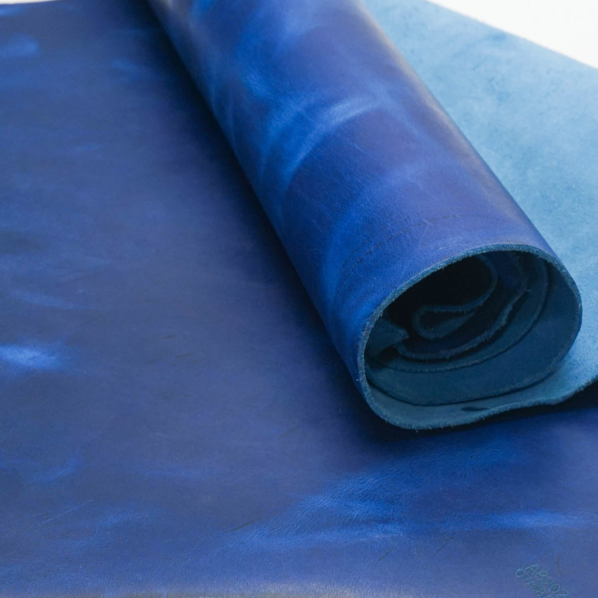 SBFP.Cobalt.01.jpg SB Foot Poppy Sides Image