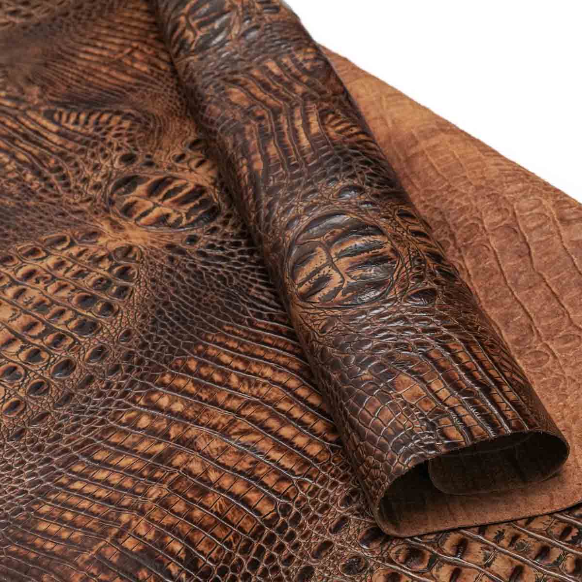 665-1509.SLC.03.jpg Italian Hornback Embossed Side - Mocha Image