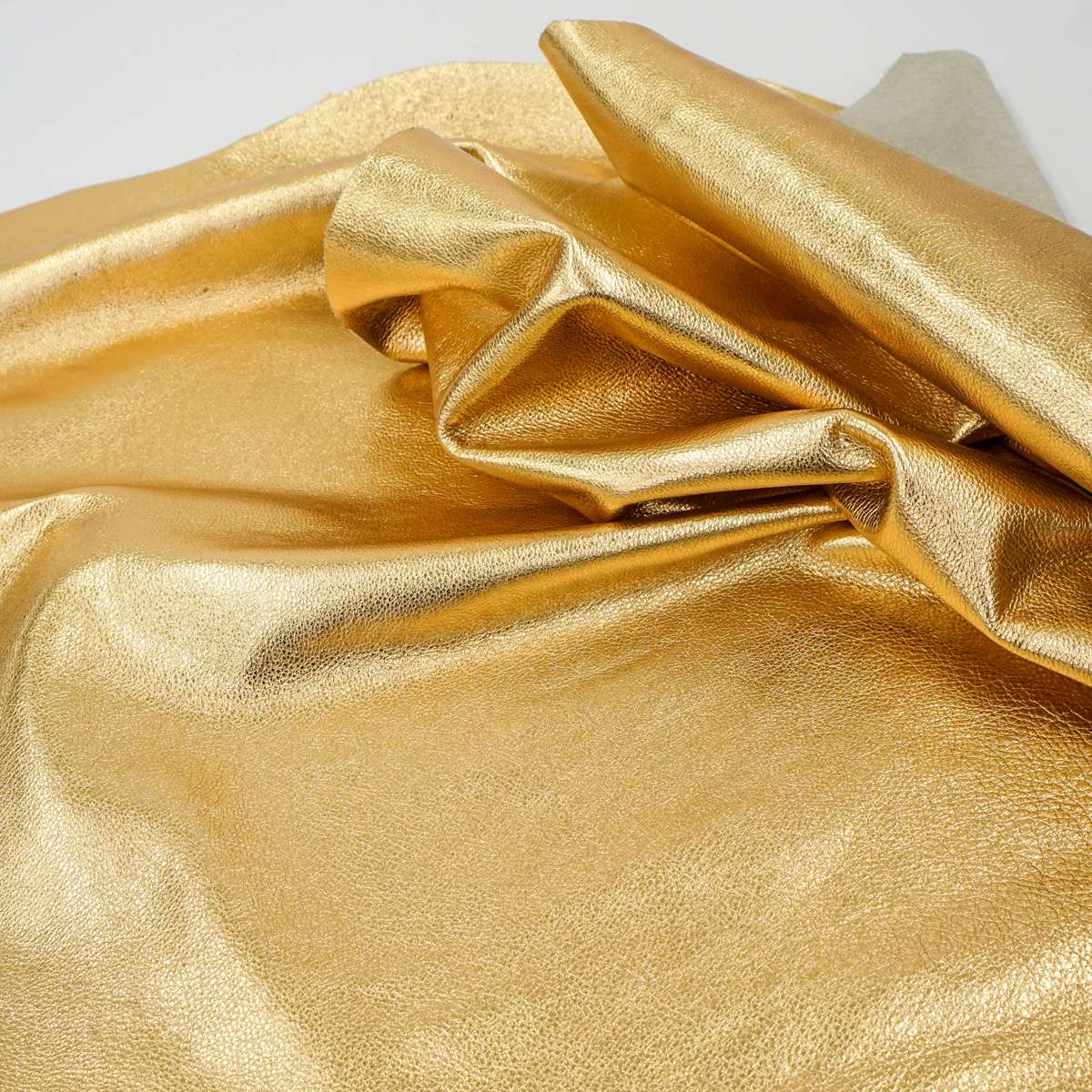 138-2006.SLC.4.jpg Gold Milled Metallic Side Image