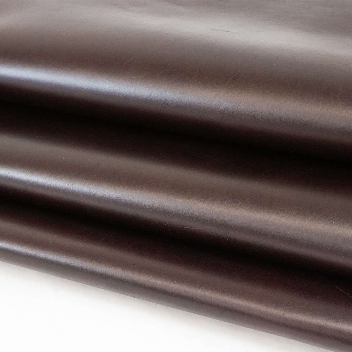 133-310702.SLC.3.jpg Dark Brown Old English Upholstery Sides Image