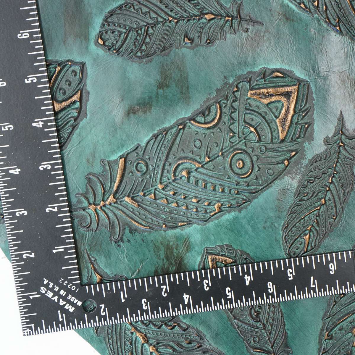 665-1901.SLC.3.jpg Embossed Plume Hide - Jade Image