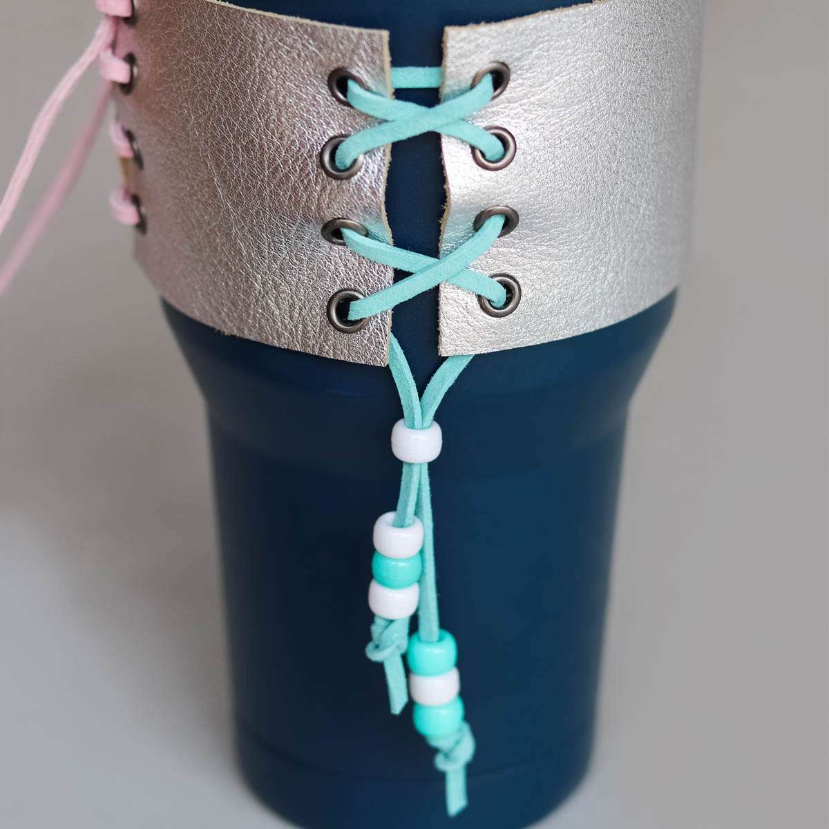 28-42.SLC.04.jpg LaceSoftAqua3/32x50ft Image