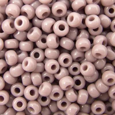 45-89410.SLC.jpg 8/0 Seed Beads - Opaque Mauve 22g Image