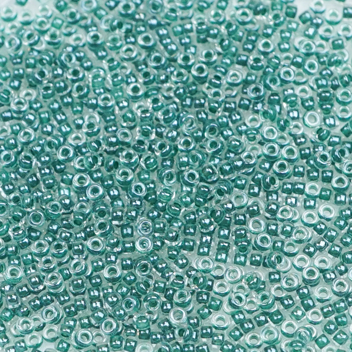 193-15217.SLC.1.jpg 15/0 Seed Beads - Forest Green Lined Crystal 10g Image