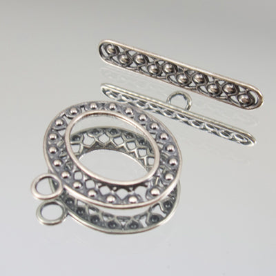 226-1398512.SLC.jpg 20mm Oval Filigree Toggle - Silver Plate Image