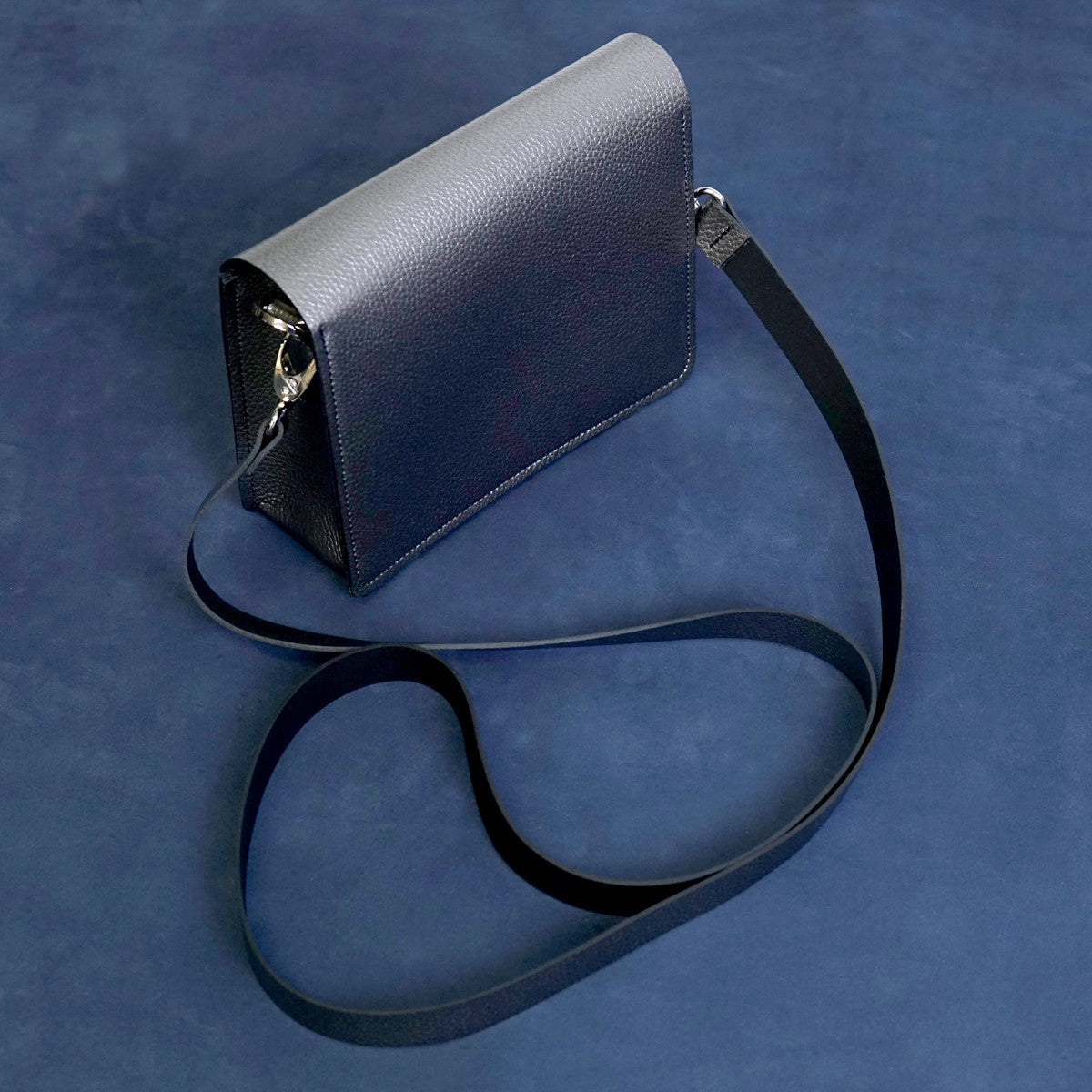 378-AT021.SLC.02.jpg Acrylic Template - Sm. Shoulder Purse Image