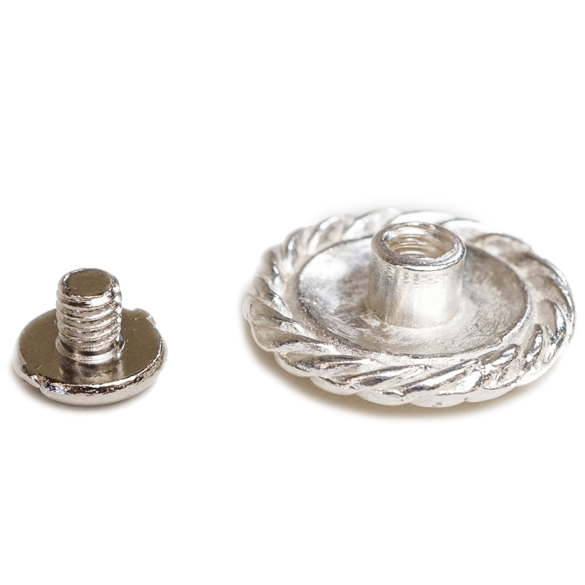 280-794002.SLC.1.jpg ¾" High Sierra Concho - Silver Plate Image