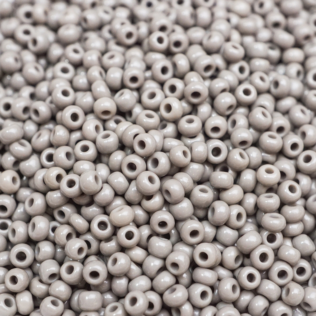 229-1049.SLC.1.jpg Seed Beads 10/0 Grey Glass - 110g Image