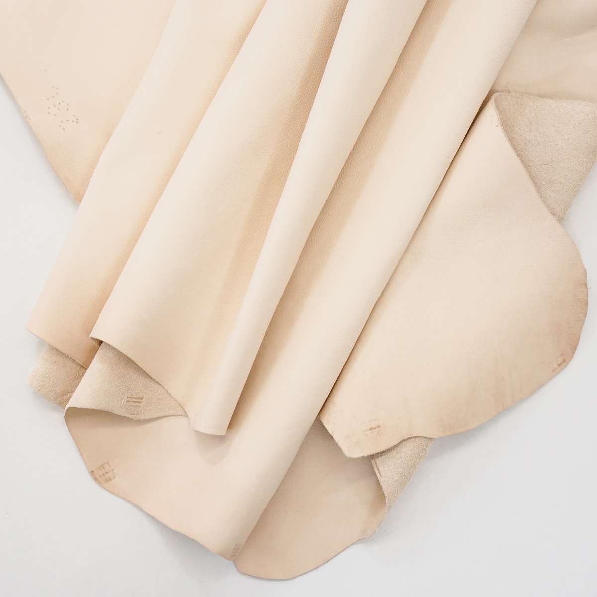 518-2252.SLC.2.jpg Sof-Tan Veg | 5-6 oz. Image