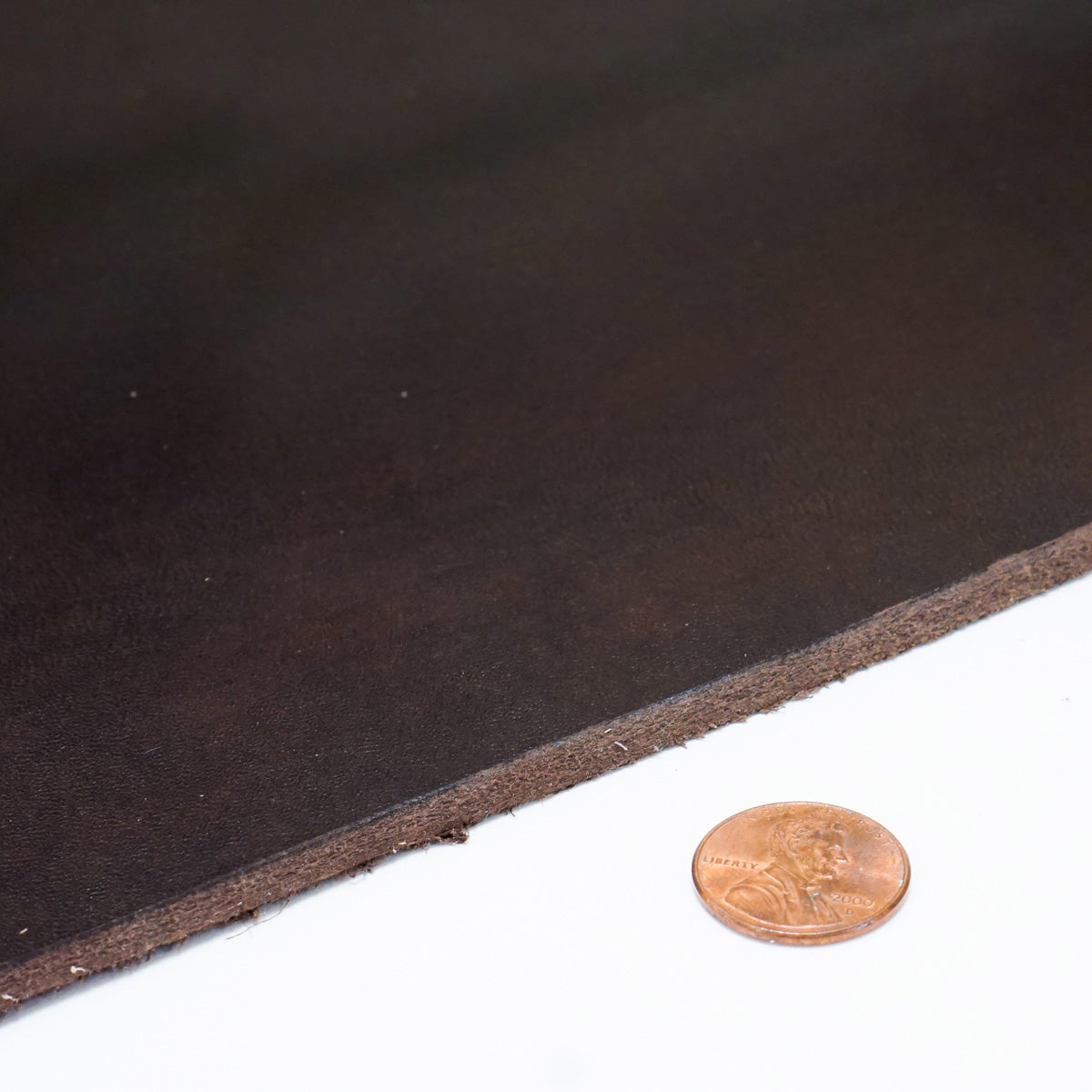 Hermann Oak Drum Dyed Brown Pre-Cut 8-10 oz. 12" x 12", additional view 2
