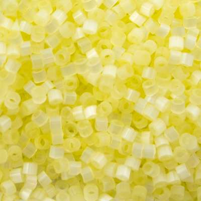 45-113823.SLC.jpg Delica Bead - Light Yellow Silk Satin DB823 Image