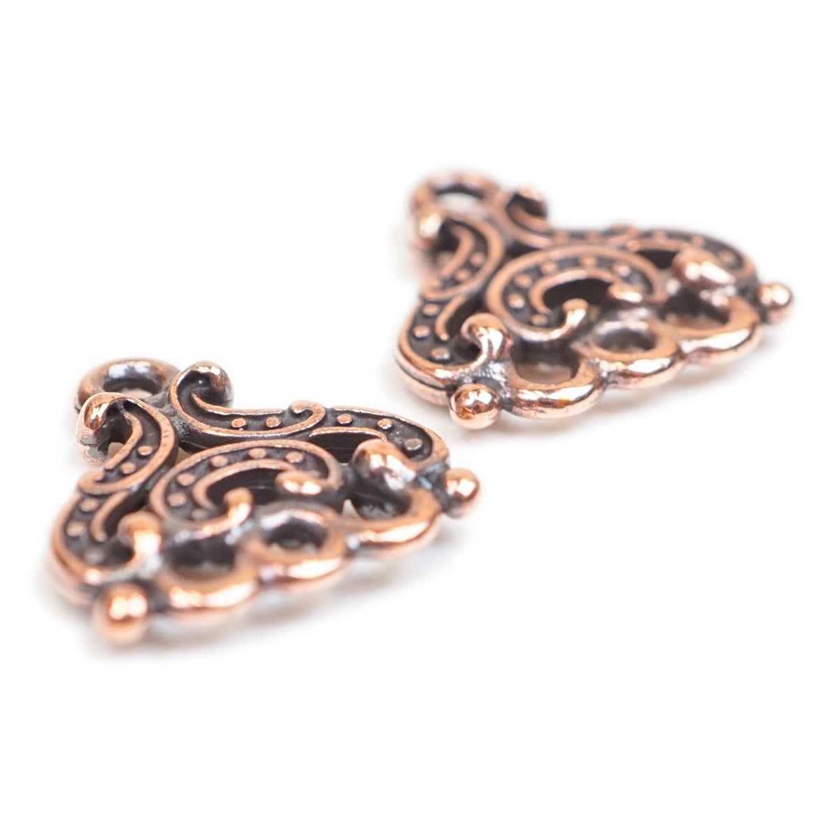244-304218.SLC.2.jpg 13mm Empress Link - Antique Copper Image