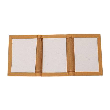 195-553206.SLC.04.jpg CF #2 Natural Trifold Interior Image