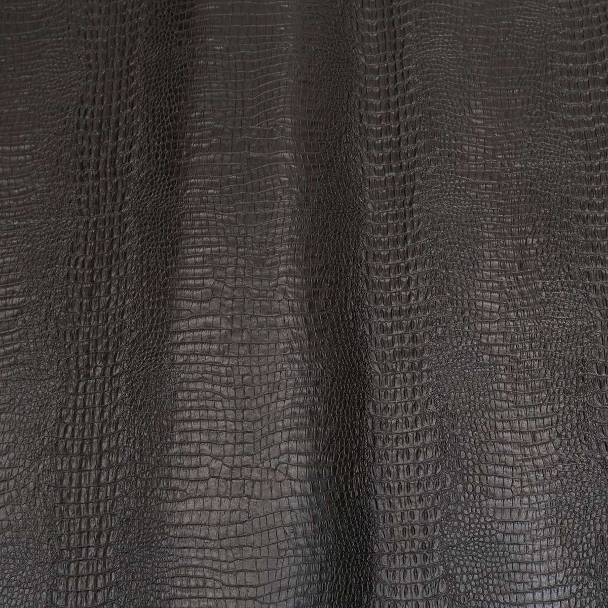 371-17901.SLC.3.jpg Embossed Gator on Cow - Black Image