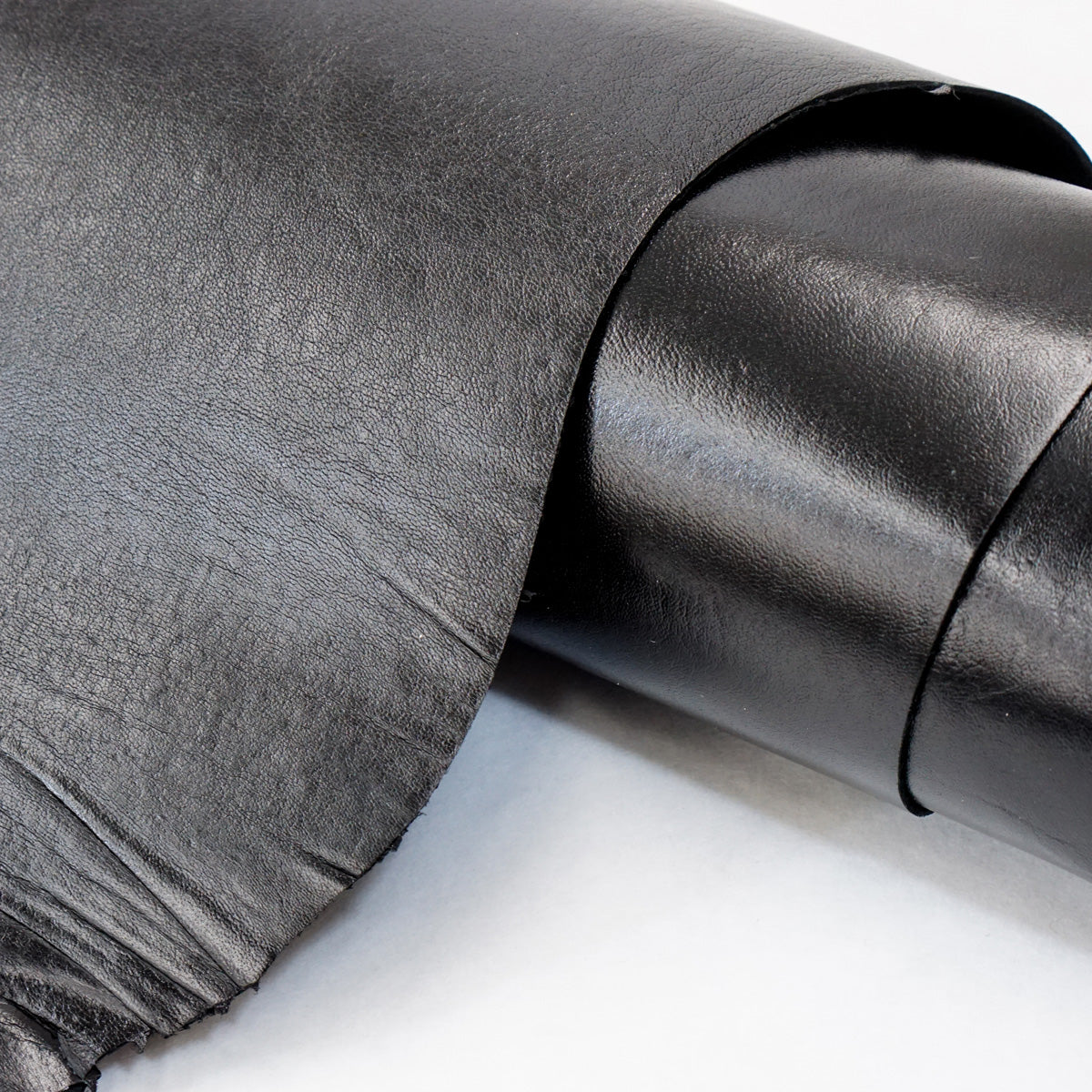 VTKS.Black.Classic Finish.2.jpg Veg Tan Kangaroo Skins Image