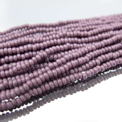 26-110365.SLC.jpg 11/0 Seed Beads - Opaque Light Purple Image