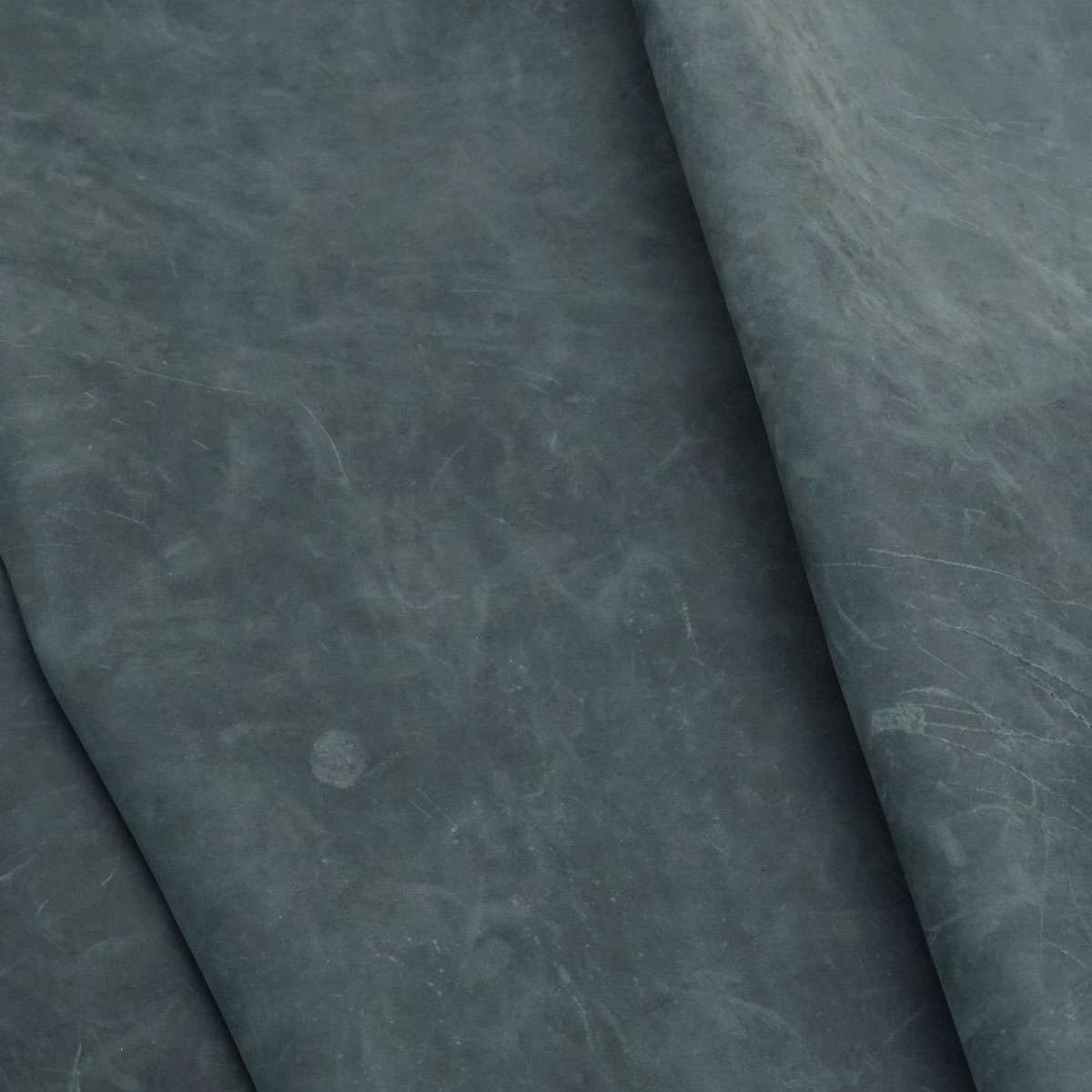 PHNX.Dark Limestone.03.jpg Phenix 1886 Oil Tan Sides Image