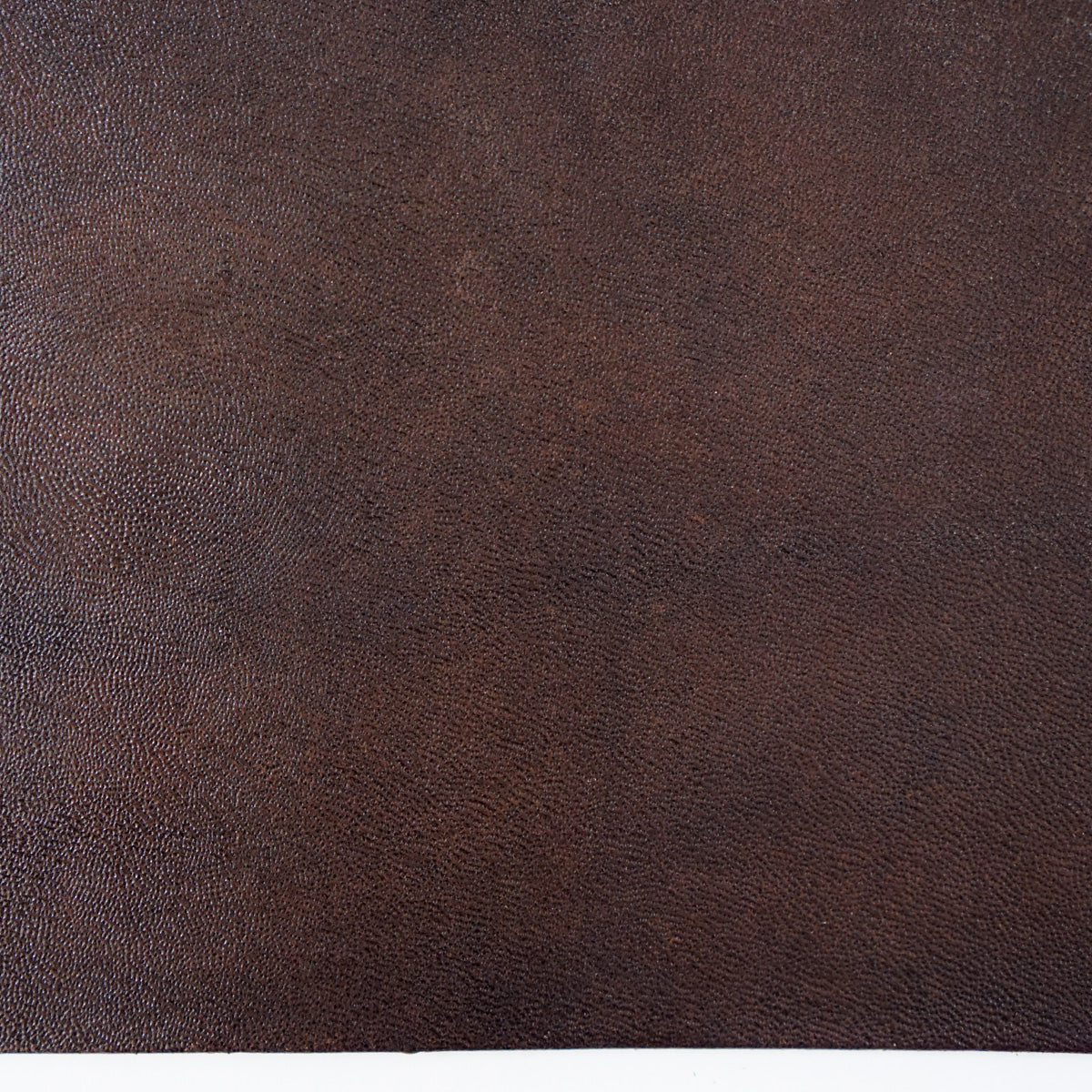 49-9221.SLC.4.jpg Hermann Oak Drum Dyed Brown Pre-Cut 8-10 oz. 12" x 12" Image