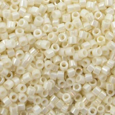 45-113203.SLC.jpg Delica Bead - Ceylon Light Yellow DB203 Image