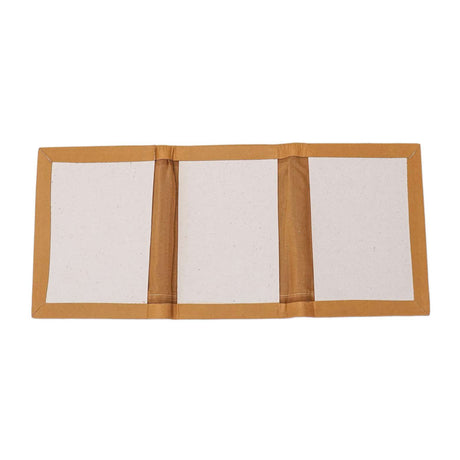 195-553206.SLC.04.jpg CF #2 Natural Trifold Interior Image