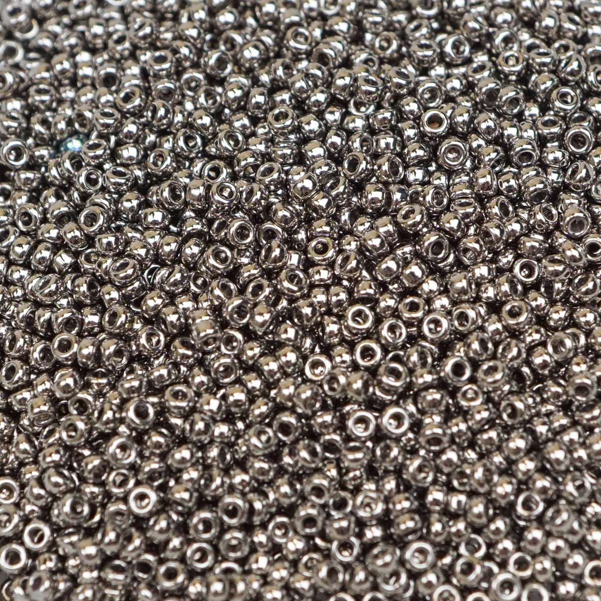 45-159190.SLC.1.jpg 15/0 Seed Beads - Steel 8.2g Image