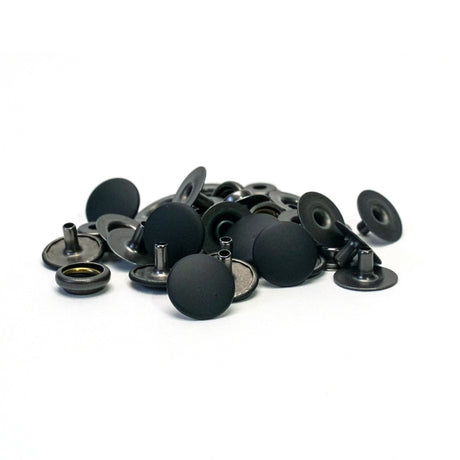 LNTS.Black.01.jpg Line 20 Snaps Image