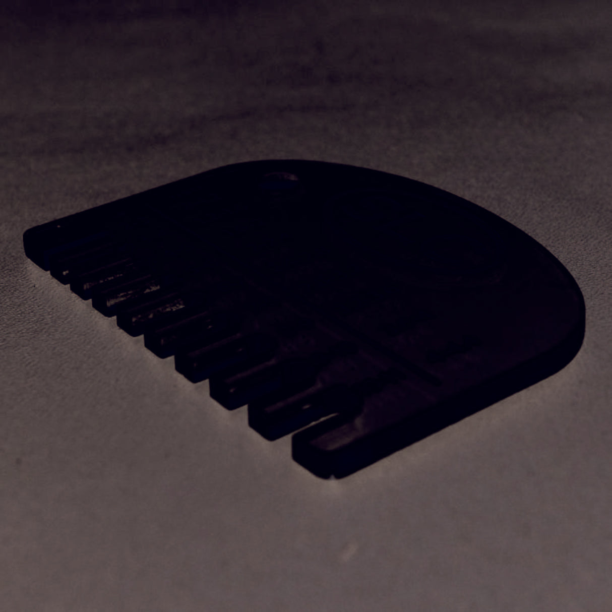 100-0952.SLC.1.jpg SLC Plastic Leather Gauge Image