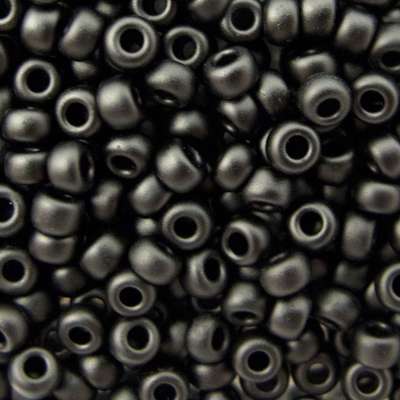 45-894012.SLC.jpg 8/0 Seed Beads - Matte Black 22g Image
