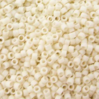 45-113352.SLC.jpg Delica Bead - Matte Cream DB352 Image