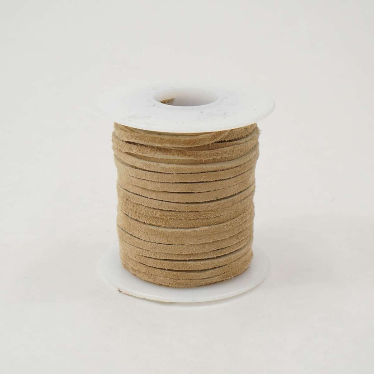 28-9014.SLC.1.jpg Lace Suede Beige 3/32" x 50ft Image