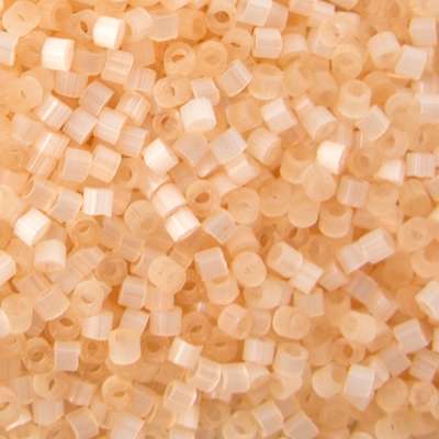 45-113821.SLC.jpg Delica Bead - Light Peach Silk Satin DB821 Image