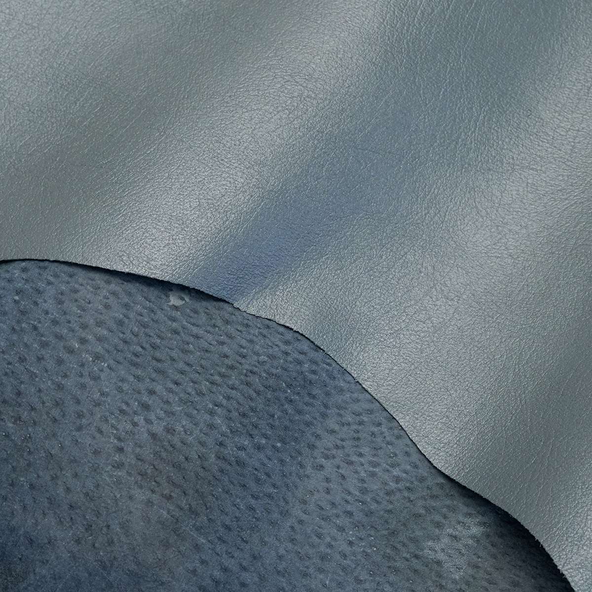 MPIG.Grey.Regular.03.jpg Mission Grain Pig Image