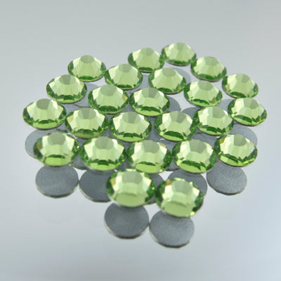 229-100.SLC.jpg 24pk Peridot SS20 Flatback Image