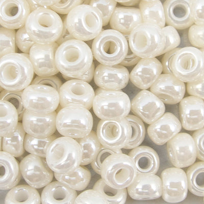 45-69592.SLC.jpg 6/0 Seed Beads - Antique Ivory Pearl Ceylon 20g Image