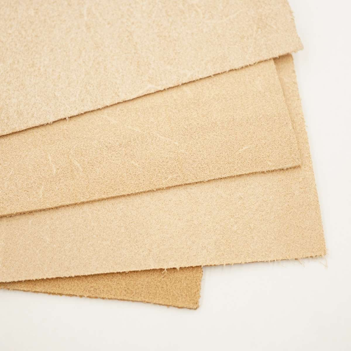 FSL-33.SLC.2.jpg Veg Tan Welting Split Pre-Cut 12"x 24" Image