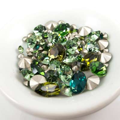 45-55.SLC.jpg Chaton Mix - Greens Image