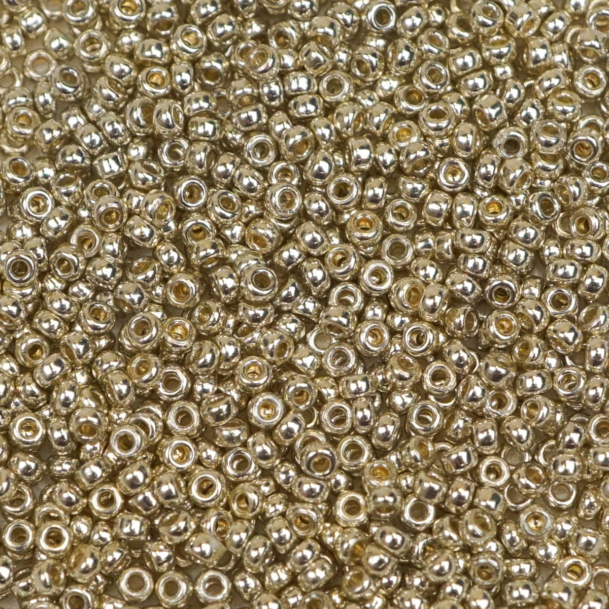 45-1594201.SLC.1.jpg 15/0 Seed Beads - Duracoat Galvanized Silver 8.2g Image