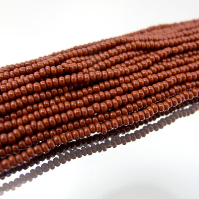 26-110158.SLC.jpg 11/0 Seed Beads - Opaque Brown 20g Image