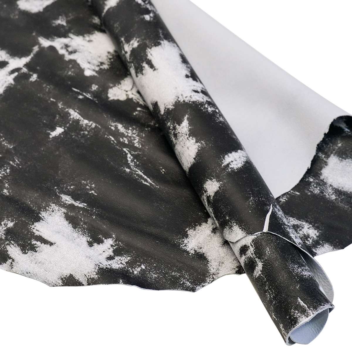 JKL.White and Black.02.jpg Vintage Lamb Image