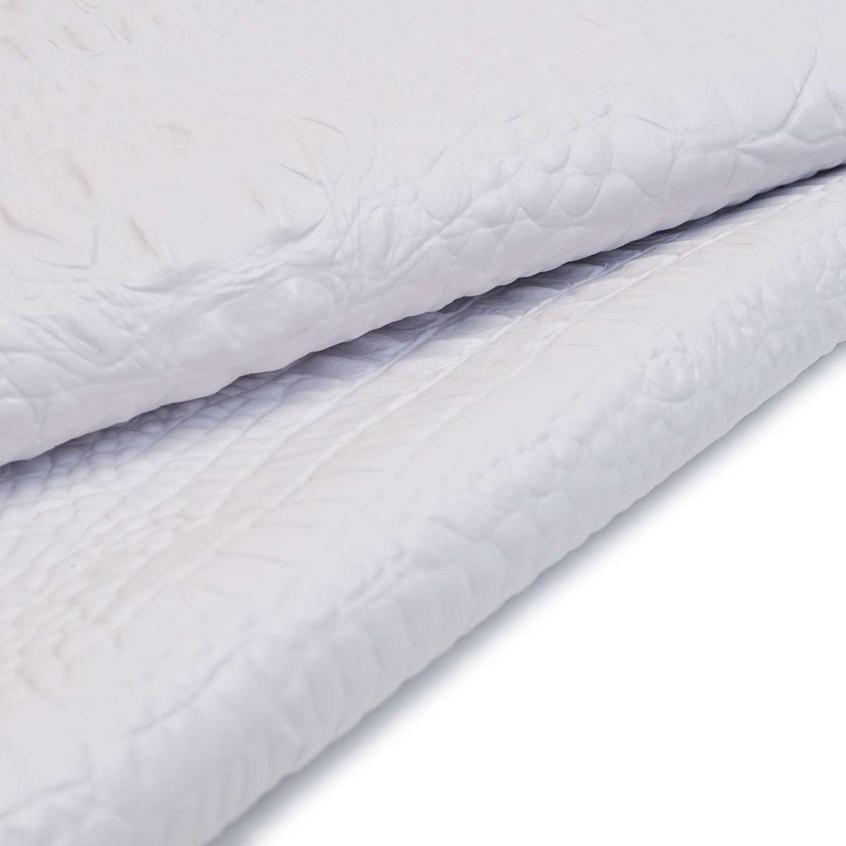 62-2604.SLC.1.jpg Embossed Alligator Side - White Image