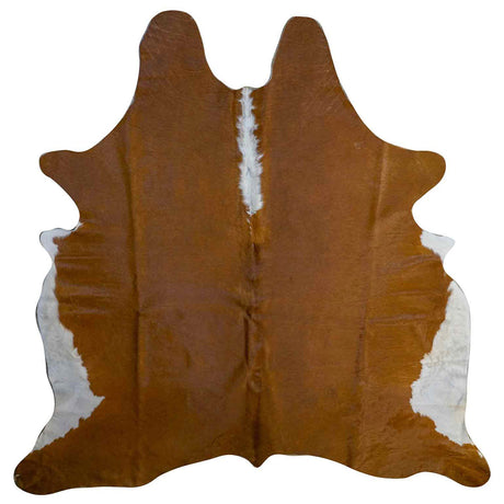 179-1005.SLC.01.jpg Hereford Cowhide Rug - Full Image